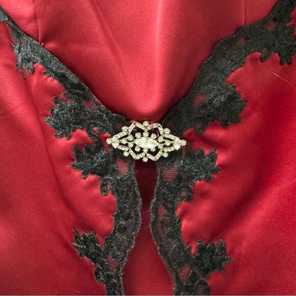 Alexia Designs Red Formal Maxi Dress Size 4 - Picture 4 of 7